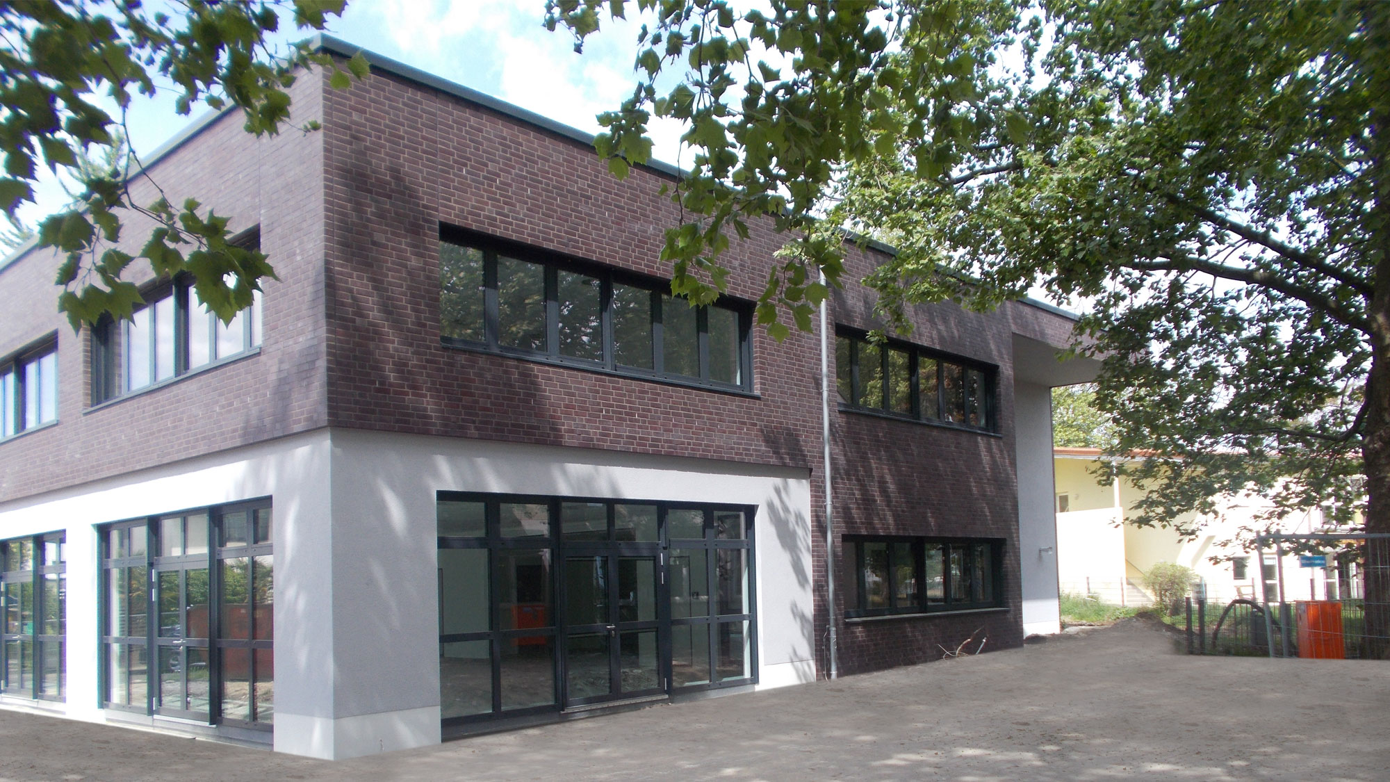 Mensa einer Grundschule in Lülsdorf Mensa einer Grundschule in Lülsdorf