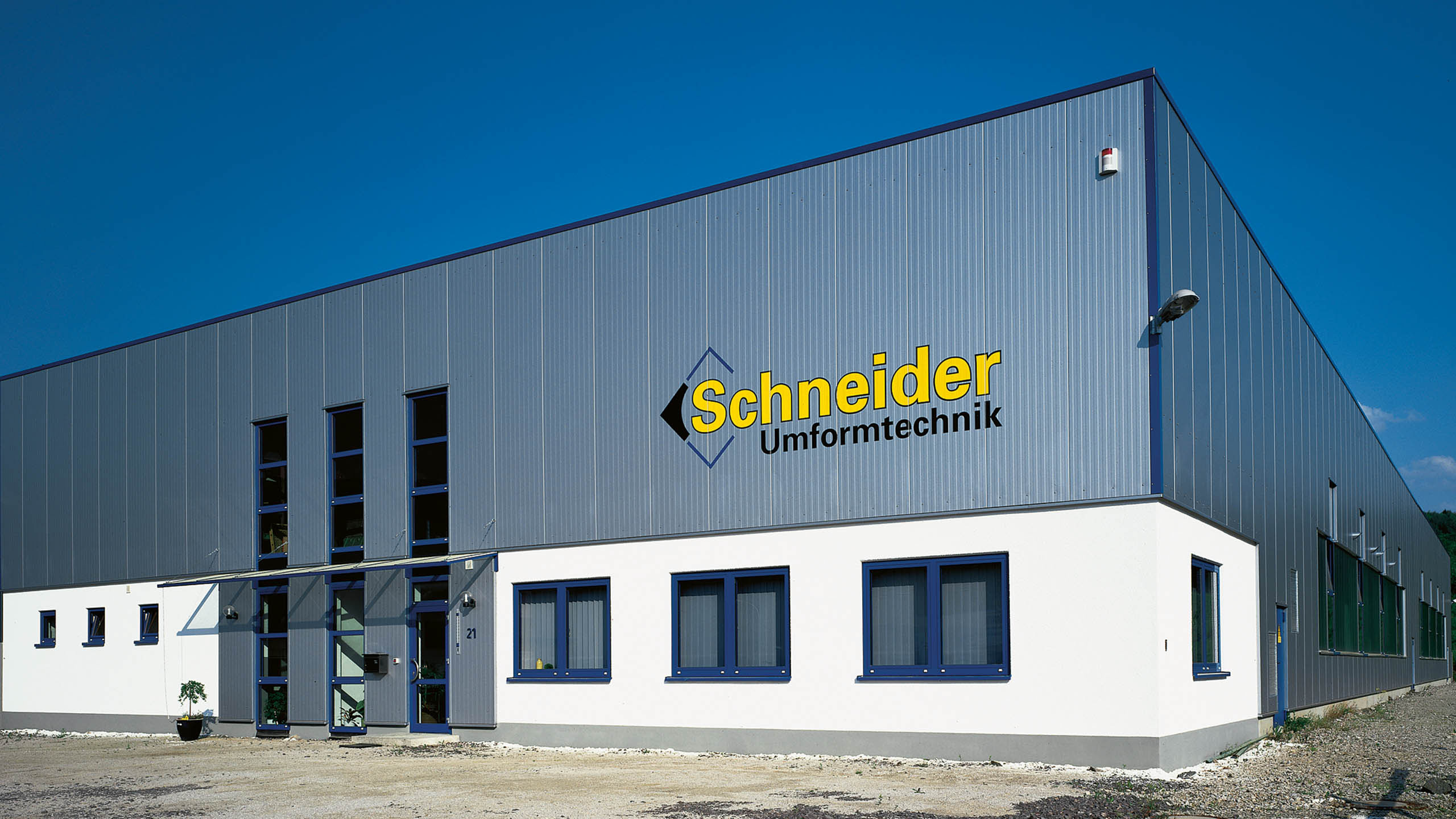 Gewerbe- und Industriebau